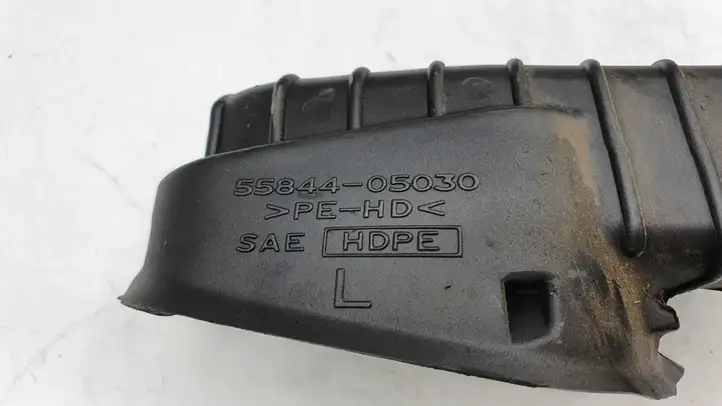 Toyota Avensis T220 (2000 - 2003) 5584405030 Трубка подачи воздуха — фото 3