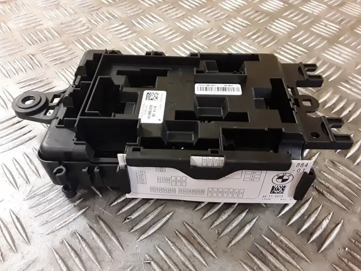 BMW 3 F30 F35 F31 (2012 - 2018) 933788001 Блок предохранителей — фото 3