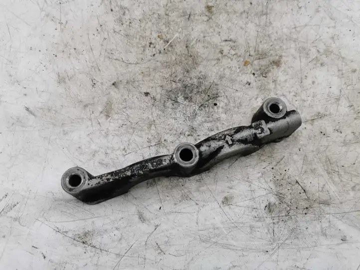 Nissan X-Trail T30 (2001 - 2007) Крышка распределительного вала — фото 3