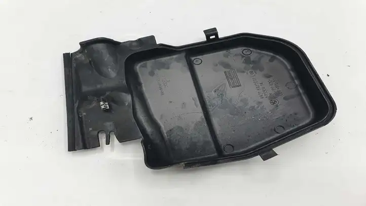 BMW 1 E81 E87 (2004 - 2011) 64316925018 Крышка микрофильтра воздуха — фото 3