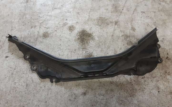 7331243 BMW 3 F30 F35 F31 Kita variklio skyriaus detalė