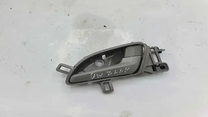 Honda Insight (2009 - 2011) Внутренняя ручка двери — фото 1