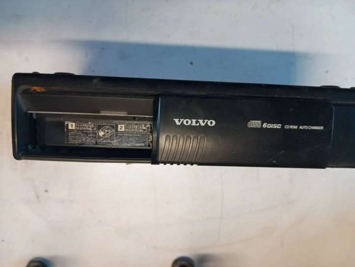 8651018 Volvo S80 CD/DVD keitiklis