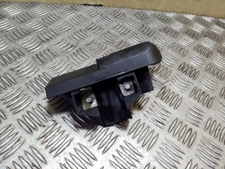 Audi A4 S4 B8 8K (2007 - 2011) 8J0915459 Плюсовой провод аккумулятора — фото 1