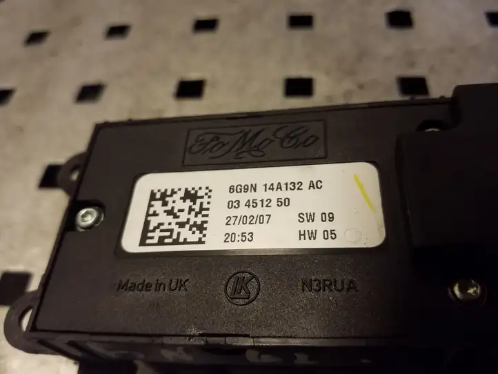 Land Rover Freelander 2 - LR2 (2006 - 2010) 6G9N14A132AC Блок кнопок стеклоподъемников — фото 2