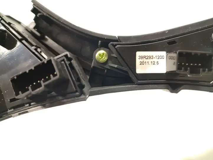Hyundai i40 (2011 - ) 96790-3Z100RY Кнопки на рулевом колесе — фото 7