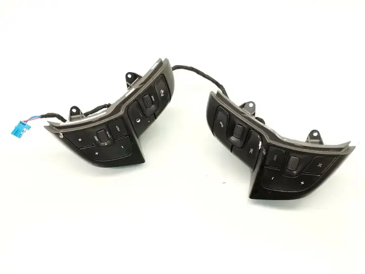 Citroen C4 Grand Picasso (2013 - 2016) 98096594ZD Кнопки на рулевом колесе — фото 1