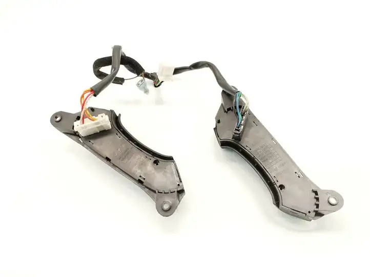 Hyundai Santa Fe (2005 - 2009) 96700-2B050 Кнопки на рулевом колесе — фото 4