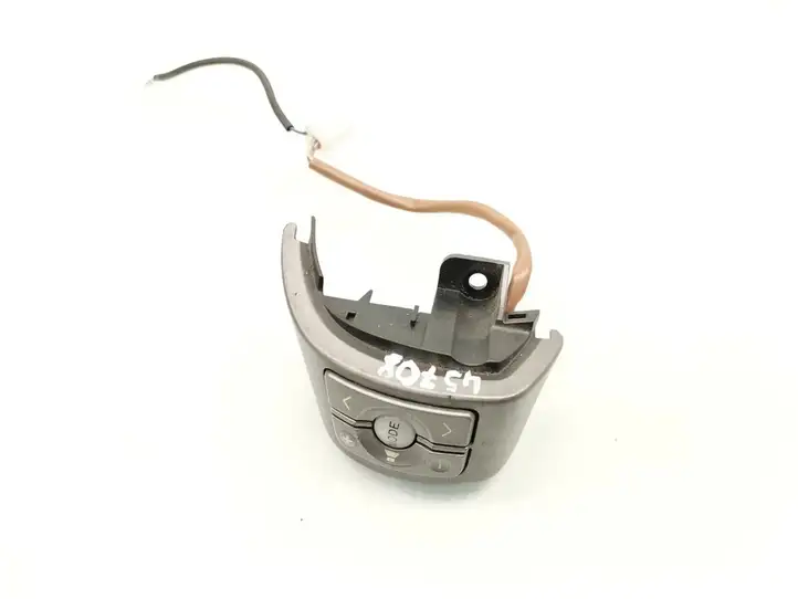 Toyota RAV 4 (XA30) (2006 - 2016) 511-4E60 Кнопки на рулевом колесе — фото 1