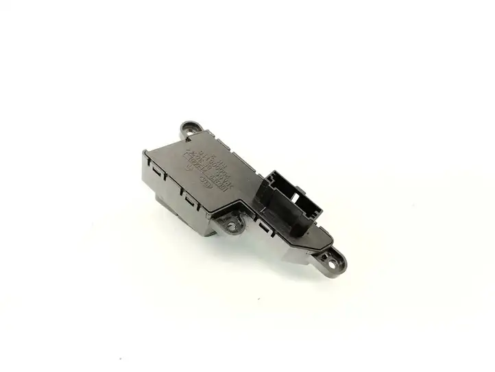 Kia Sorento (2009 - 2014) 96720-2P000 Кнопки на рулевом колесе — фото 4