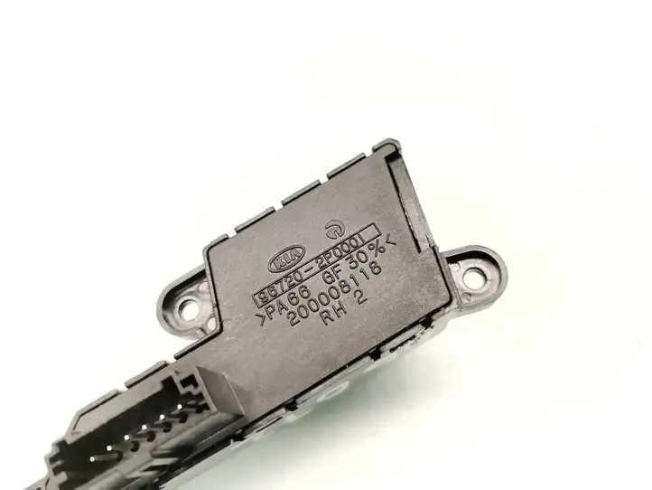 Kia Sorento (2009 - 2014) 96720-2P000 Кнопки на рулевом колесе — фото 6