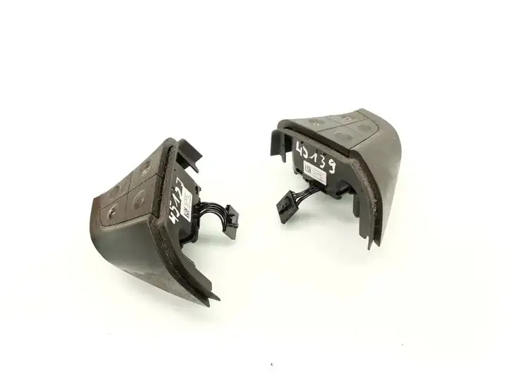 Mercedes-Benz R W251 (2005 - 2013) A1648207910 Кнопки на рулевом колесе — фото 2
