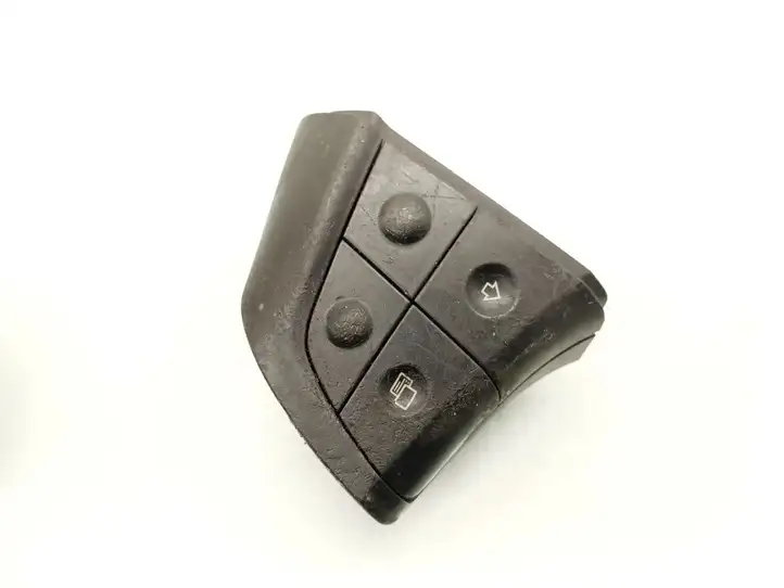Mercedes-Benz R W251 (2005 - 2013) A1648207910 Кнопки на рулевом колесе — фото 4