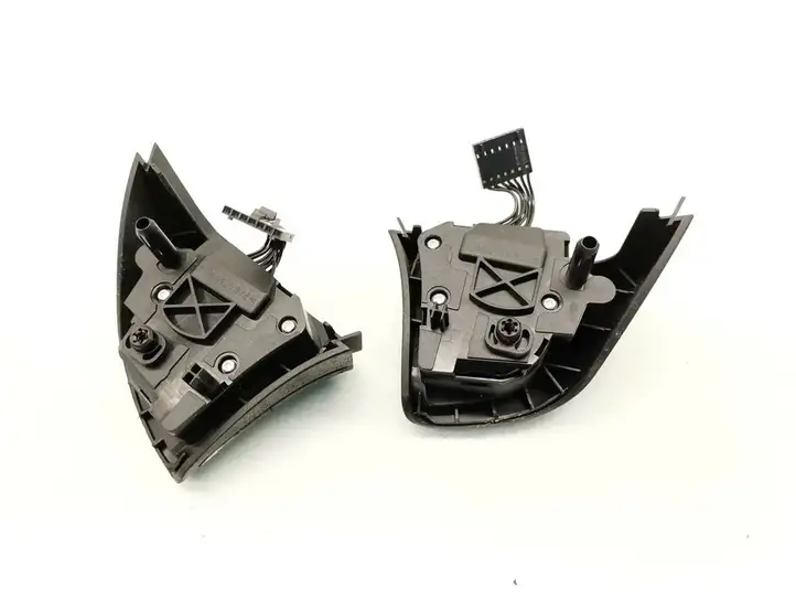 Mercedes-Benz R W251 (2005 - 2013) A1648207910 Кнопки на рулевом колесе — фото 5