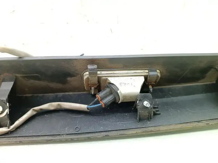 Hyundai Santa Fe (2009 - 2012) 87311-2B500 Подсветка номера — фото 4