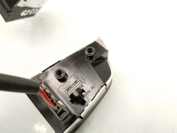 Hyundai i20 (PB PBT) (2008 - 2012) 96700-1J050 Кнопки на рулевом колесе — фото 6