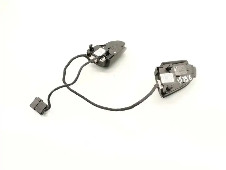 Skoda Octavia Mk2 (1Z) (2004 - 2013) 3T0959537B Кнопки на рулевом колесе — фото 4