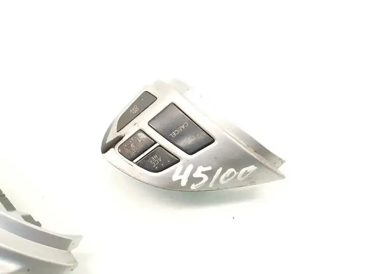 Citroen C-Crosser (2007 - 2013) 75B473 Кнопки на рулевом колесе — фото 2