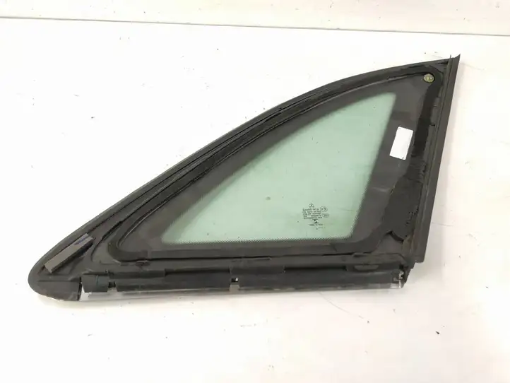 Mercedes-Benz B-class W246 (2014 - 2018) 2466708300 Заднее боковое стекло — фото 4