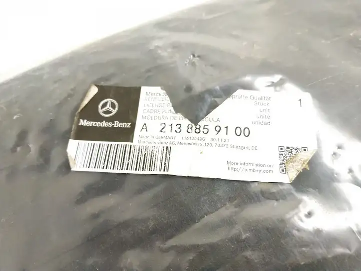 Mercedes-Benz E W238 (2017 - ) 2138859100 Рамка номера — фото 9