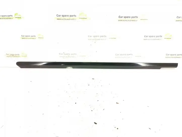 Mercedes-Benz ML W164 (2005 - 2011) 1646905580 Накладка стекла задней двери — фото 1