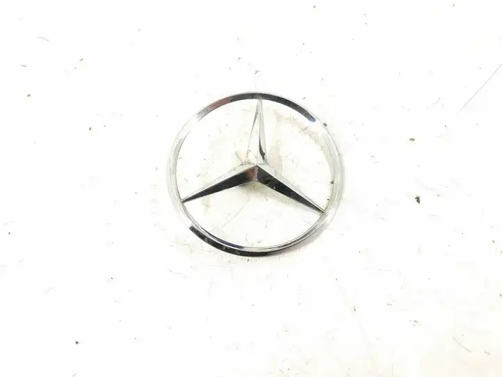 Mercedes-Benz E W211 (2002 - 2009) 2117580058 Эмблема производителя — фото 1