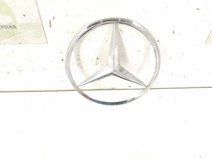 Mercedes-Benz R W251 (2005 - 2013) 2517580058 Эмблема производителя — фото 3