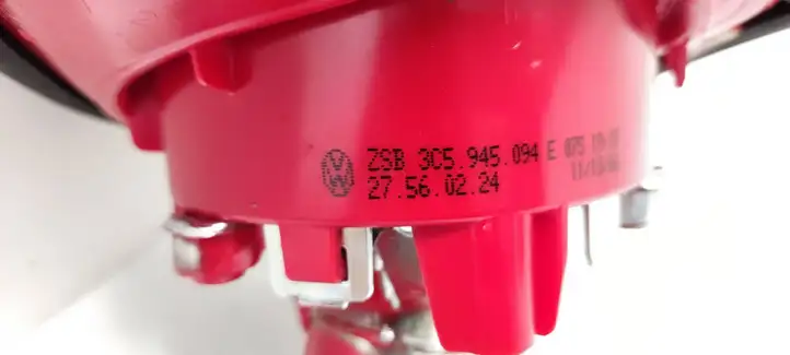 (2005 - 2010) 3C5945094E Задний фонарь в крышке багажника — фото 5