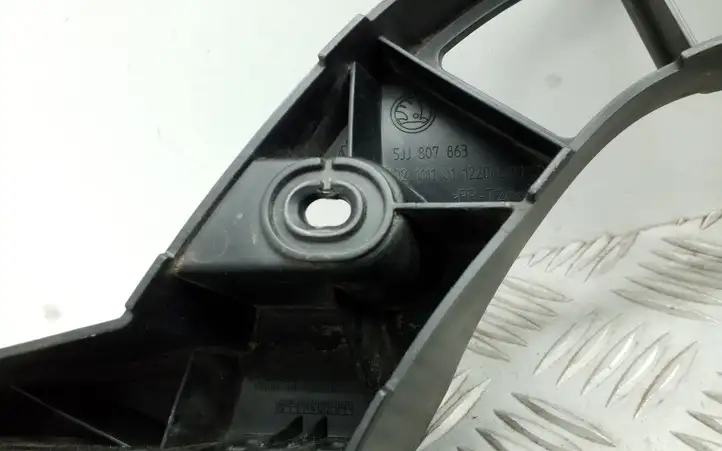 Skoda Rapid (NH) (2012 - 2019) 5JJ807863 Кронштейн заднего бампера — фото 4