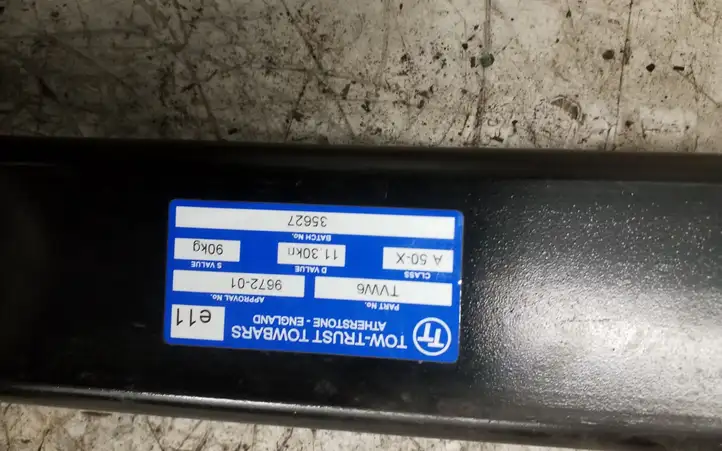 Volkswagen PASSAT B7 (2011 - 2014) TVW6 Комплект буксировочного крюка — фото 4