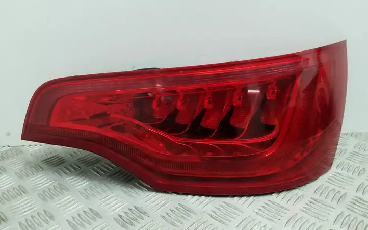 Audi Q7 4L (2009 - 2015) 4L0945094F Задний фонарь в кузове — фото 1