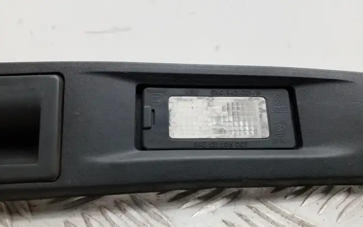 Volkswagen Tiguan (2011 - 2016) 5N08273335K Подсветка номера — фото 4
