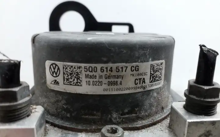 Volkswagen PASSAT B8 (2015 - ) 5Q0614517CG ABS блок — фото 4