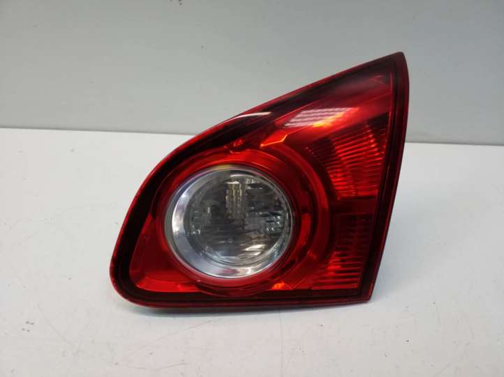 89071064 Nissan Qashqai Galinis žibintas dangtyje