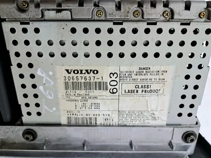 Volvo V70 (2000 - 2004) 306576371 Магнитола / мультимедийная система — фото 4