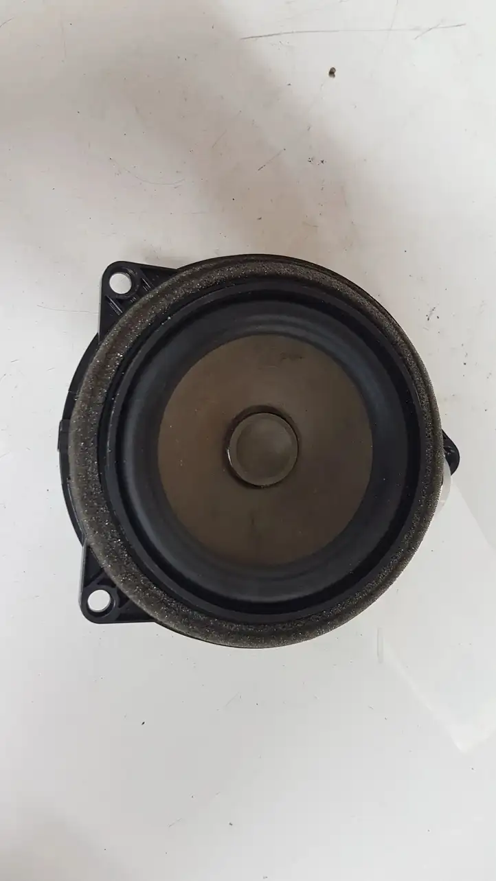 BMW 3 F30 F35 F31 (2012 - 2018) 928876903 Динамики задних дверей — фото 1