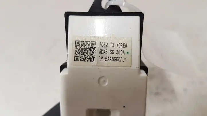 Mazda 6 (2012 - 2015) GDK66350A Кнопка стеклоподъемников — фото 7