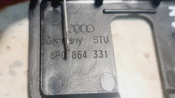 Audi A3/S3 8P (2004 - 2008) 8P0864331 Прочая отделка багажника — фото 4