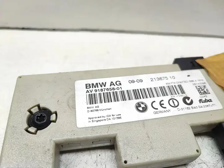 BMW 3 E90 E91 (2005 - 2012) 9187658 Усилитель антенны — фото 2