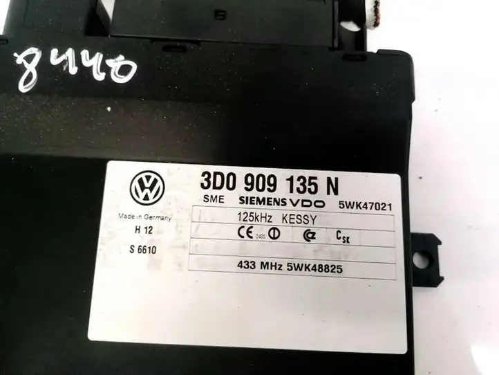 Volkswagen Touareg I (2002 - 2010) 3D0909135N Модуль комфорта — фото 2