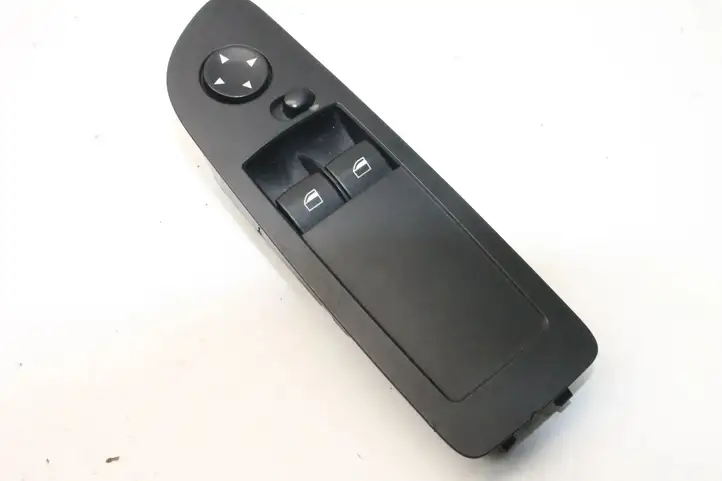 BMW 1 E82 E88 (2007 - 2014) 9167157 Кнопка стеклоподъемников — фото 2