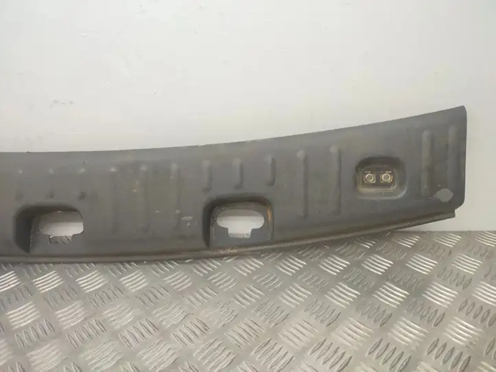Volkswagen Caddy (2010 - 2015) 2K0864583M Задний порог кузова — фото 4