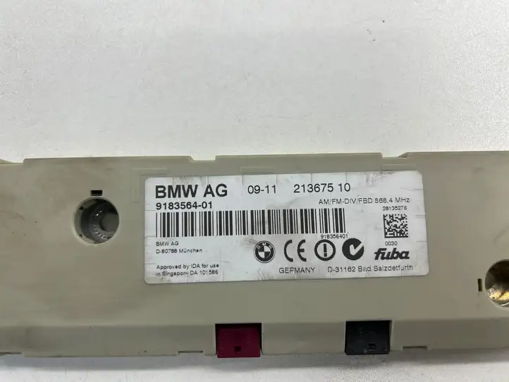 BMW 5 E60 E61 (2004 - 2010) 9183564 Усилитель антенны — фото 3