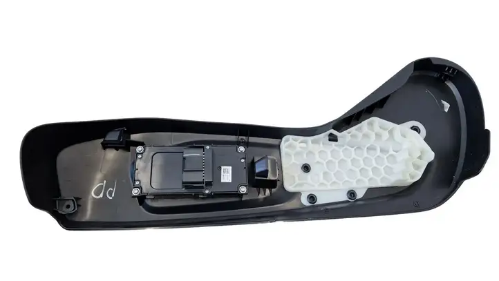 Ford Fusion II (2013 - ) EJ7T14A701 Ручка регулировки сиденья — фото 2