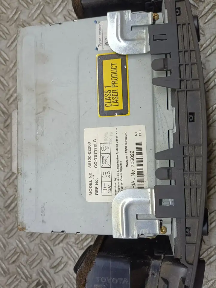 Toyota Corolla E120 E130 (2000 - 2004) 8612002260 Магнитола / мультимедийная система — фото 7