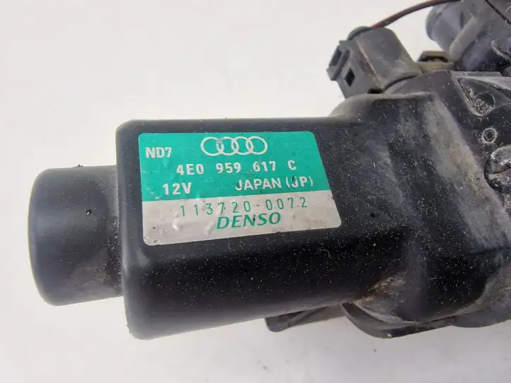 Audi A8 S8 D3 4E (2005 - 2007) 4E0959617C Электроциркуляционный насос — фото 2