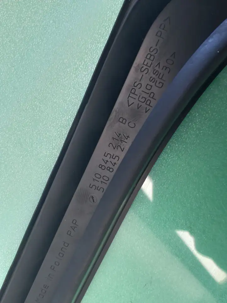 Volkswagen Golf Sportsvan (2014 - 2017) 510845214 Форточка двери — фото 3