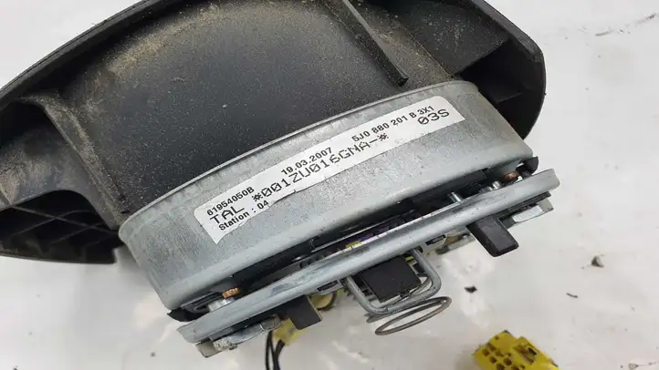 Skoda Roomster (5J) (2006 - 2010) 5J0880201B Подушка безопасности руля — фото 3