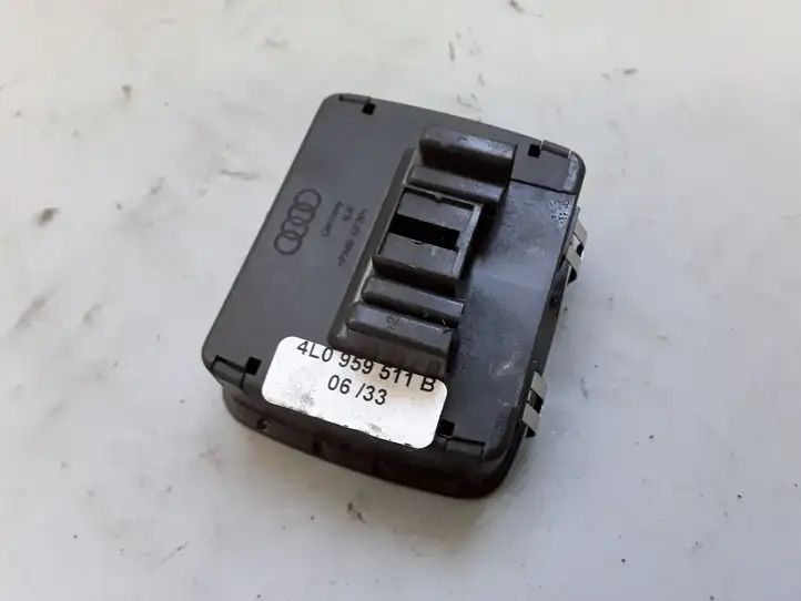 Audi Q7 4L (2005 - 2009) 4L0959511B Кнопка закрытия крышки багажника — фото 3