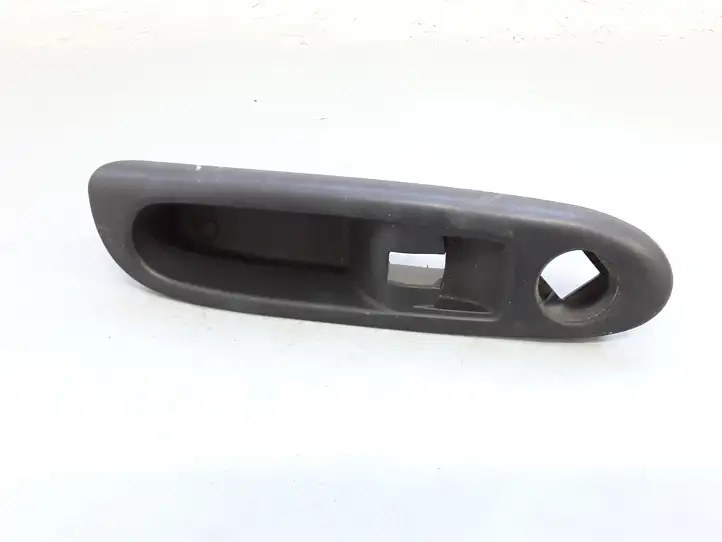 Renault Clio II (2001 - 2005) 8200084005 Ручка закрывания двери — фото 1